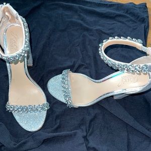 Badgley mischka heels